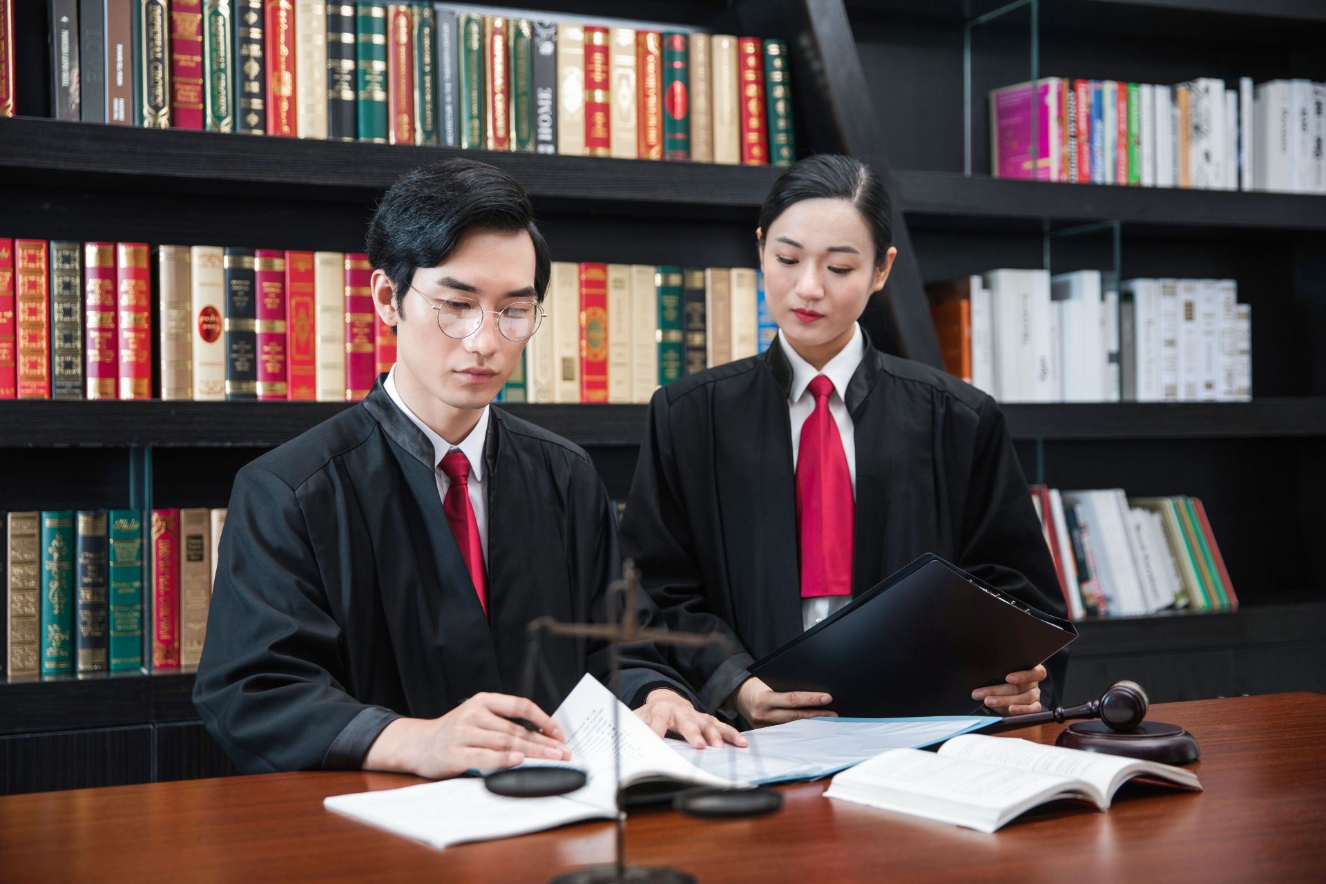 卓越專業，高雄律師事務所悉心為您提供多元化、全方位的法律服務